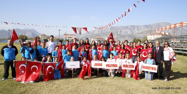 Döşemealtı'nda Cumhuriyet Bayramı Coşkusu