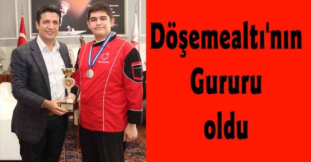 Döşemealtı'nın Gururu oldu