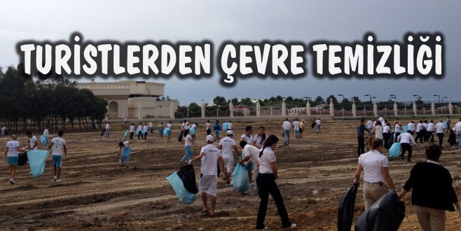 Dünya Çevre Günü’nde Plajı temizlediler