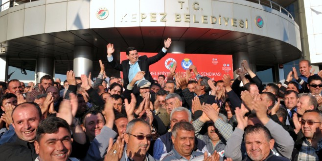 En iyi zammı aldılar Başkanı omuzlarda taşıdılar