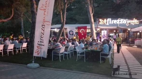 Firezza Garden Dünya Şampiyonunu Kutladı