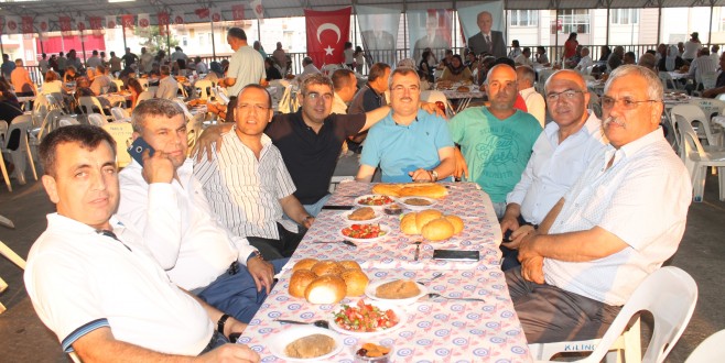İFTARDA İZDİHAM…