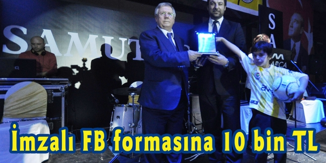 İmzalı FB formasına 10 bin TL