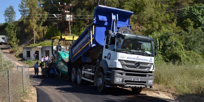 İspatlı Mahallesi sıcak asfaltla tanıştı