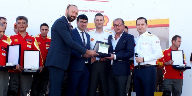 KEPEZLER PETROL ŞAMPİYONLUĞU KUTLADI