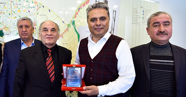 KIRCAMİLİLERDEN BAŞKAN UYSAL’A TEŞEKKÜR