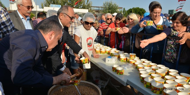 Konyaaltı Belediyesi’nden Aşure Etkinliği