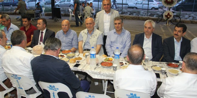 Konyaaltı’nda esnaf iftarda buluştu