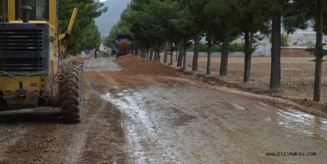Korkuteli Çomaklı Yolu Yenileniyor