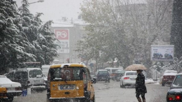 Korkuteli'ne Kar Yağdı