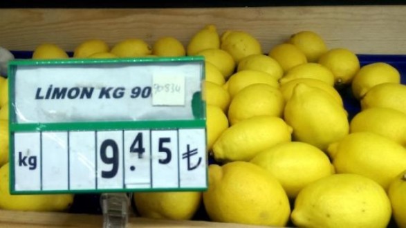 Limonun Kilosu 10 Lirayı Buldu