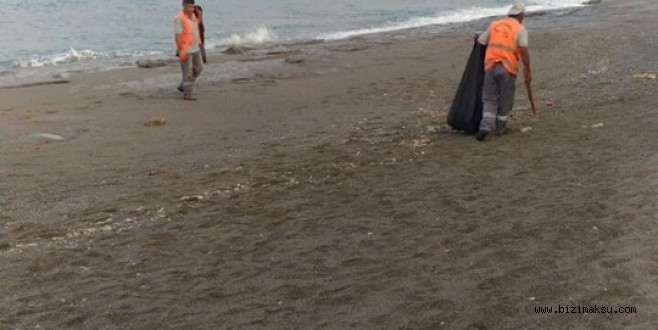 Mahmutlar’da Sahil Temizliği