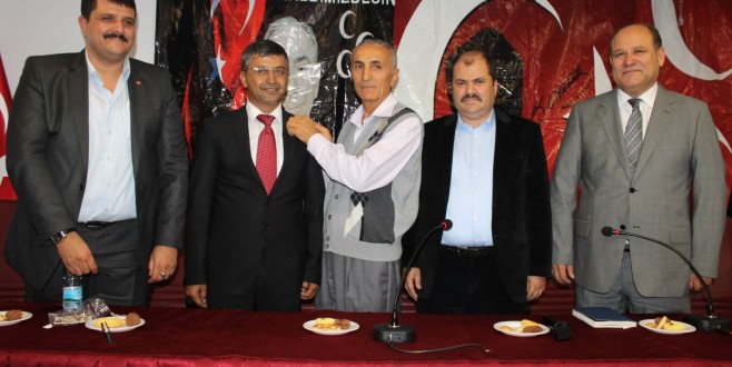 MHP’ye Katılımlar Dalga Dalga Sürüyor