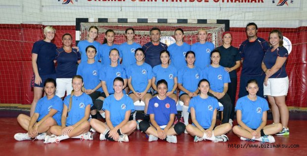Muratpaşa Belediyespor, yenileri göz doldurdu
