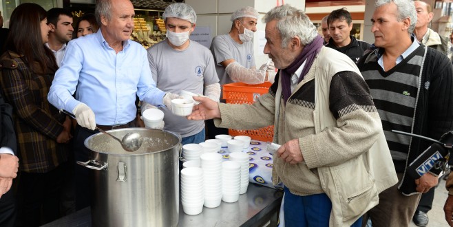 Muratpaşa’da 20 bin kişilik aşure