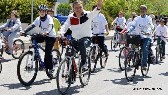Muratpaşa'dan Genç Sporculara Destek