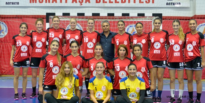 PAŞA’NIN MELEKLERİ DANİMARKA YOLCUSU