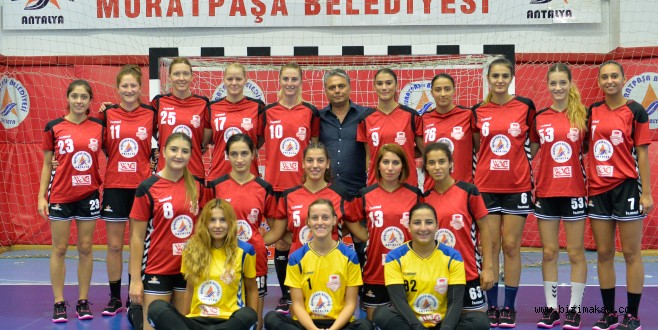 PAŞA’NIN MELEKLERİ’NE MORAL ZİYARETİ