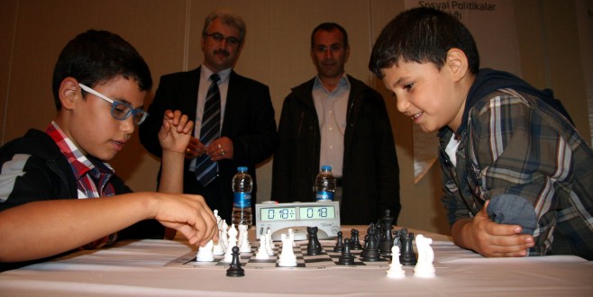SEVGİ EVLERİNDE KALAN ÇOCUKLAR SATRANÇ ÖĞRENECEK