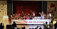 ABİ VE ABLALARINI OKULA UĞURLADILAR