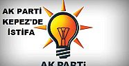Ak Parti'de istifa