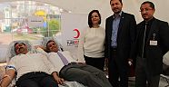 AK Parti Konyaaltı’ndan Kızılay’a Kan Bağışı