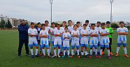 AKSU BELEDİYE SPOR U15 TAKIMINDAN FARKLI GALİBİYET