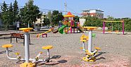 AKSU’DA PARKLAR YAPILIYOR, GÜREŞ HAZIRLIKLARI SÜRÜYOR