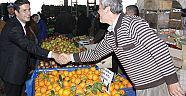 Başkan Genç pazaryeri esnafıyla buluştu