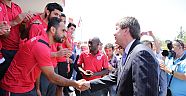 Başkan Türel’den Antalyaspor’a destek ziyareti