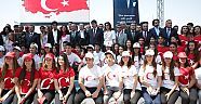 Başkan Türel’den gençlere anlamlı hediye