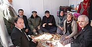 Başkan Türel depremzedelerin yanında