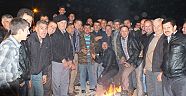 DİNÇ’E GAZİLER MAHALLESİ’NDE ÇOŞKULU KARŞILAMA