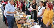 Döşemealtı Belediyesi eğitim kurumlarının etkinliklerini destekliyor