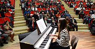 GÖNÜLLÜLER YENİ YILI KUTLADI