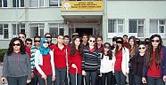  Liselilerden Anlamlı Etkinlik