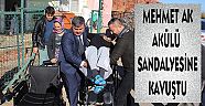 MEHMET AK AKÜLÜ SANDALYESİNE KAVUŞTU