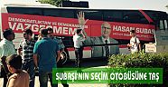 Seçim otobüsünün camları patladı, saldırgan 3 genç kaçtı