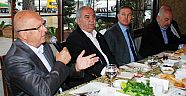 SUBAŞI: "LİDERLER, VEKİLLERİN İRADELERİNE İPOTEK KOYUYOR"