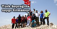 Türk bayrağına saygı tırmanışı