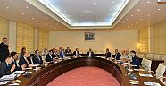 VALİ KARALOĞLU BAŞKANLIĞINDA ÜNİVERSİTELERDE GÜVENLİK TEDBİRLERİ TOPLANTISI YAPILDI