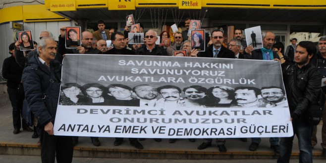 TUTUKLU AVUKATLARA DAYANIŞMA MEKTUBU