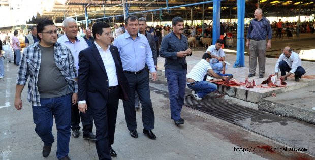Tütüncü bayramda da vatandaşlarla birlikte