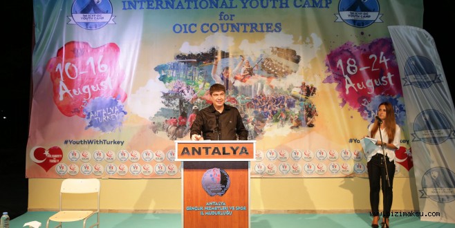 Uluslararası Gençlik Kampı “Darbeye Karşı Demokrasi’ İçin Antalya’da Toplandı