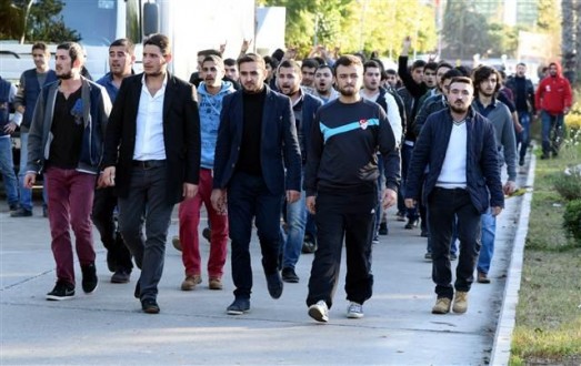 Vatan Evlatlarını Bölücü Örgüt Uzantılarına Yedirtmeyiz!!!