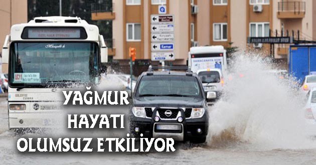 Yağmur Antalya'da Hayatı Olumsuz Etkiliyor